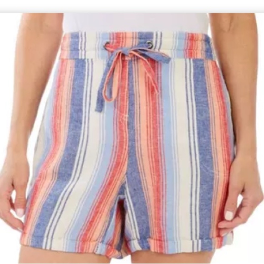 🌹Women’s‎ per se Roll Cuffed Bold Striped Print Shorts. NWOT NWOT